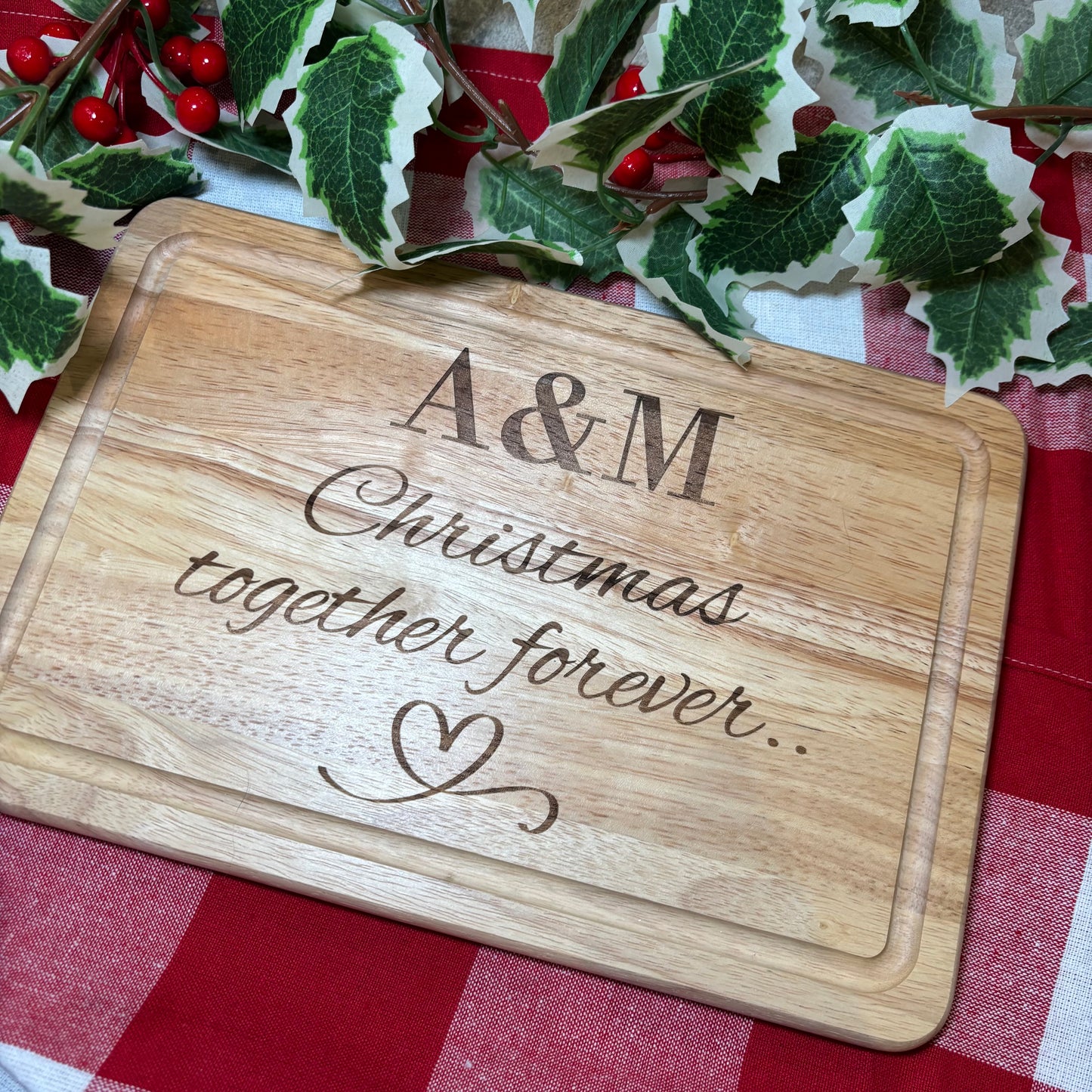 Customised chopping board with initials and text 💕 anniversary Xmas housewarming