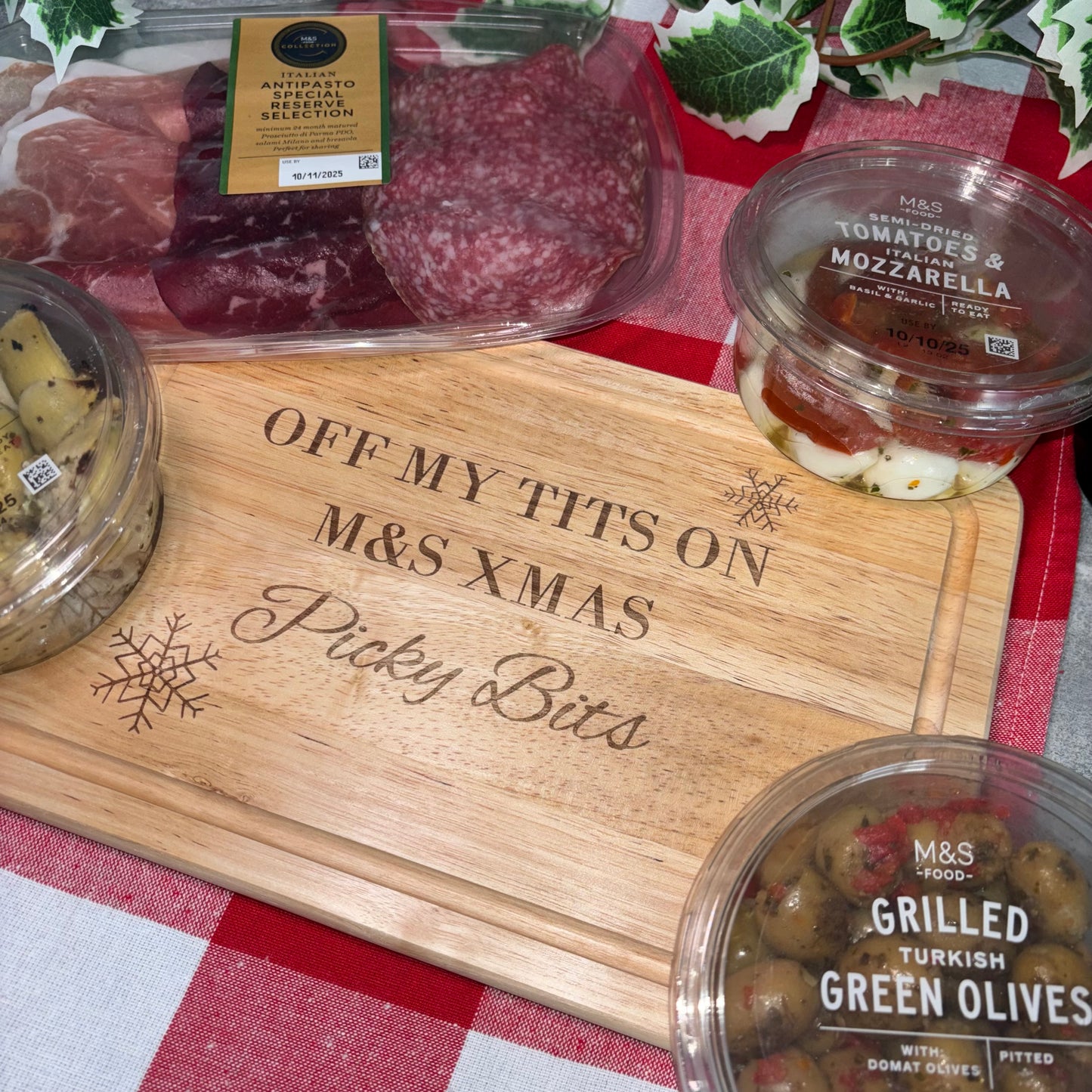 NEW XMAS Off my tits on M&S XMAS picky bits engraved chopping / cheese board. Viral slogan