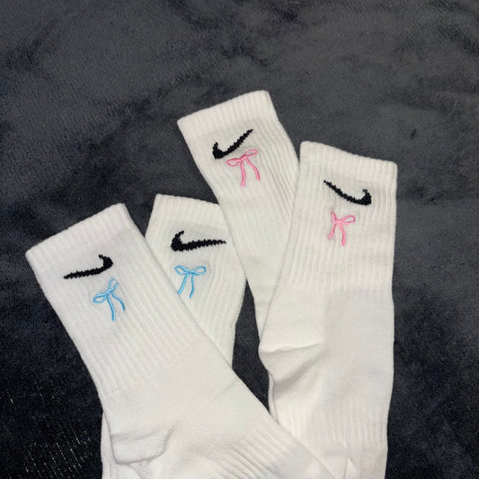 Custom embroidered nke bow socks