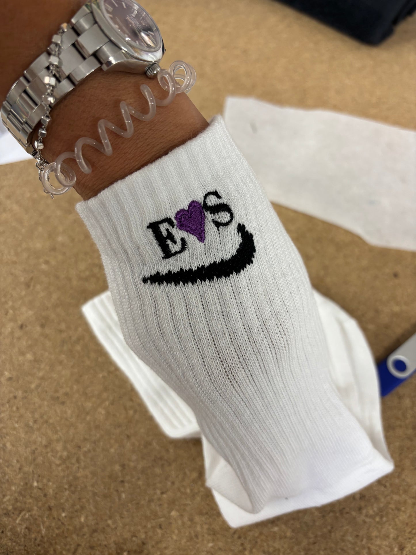 Customised Nike everyday crew socks 💕
