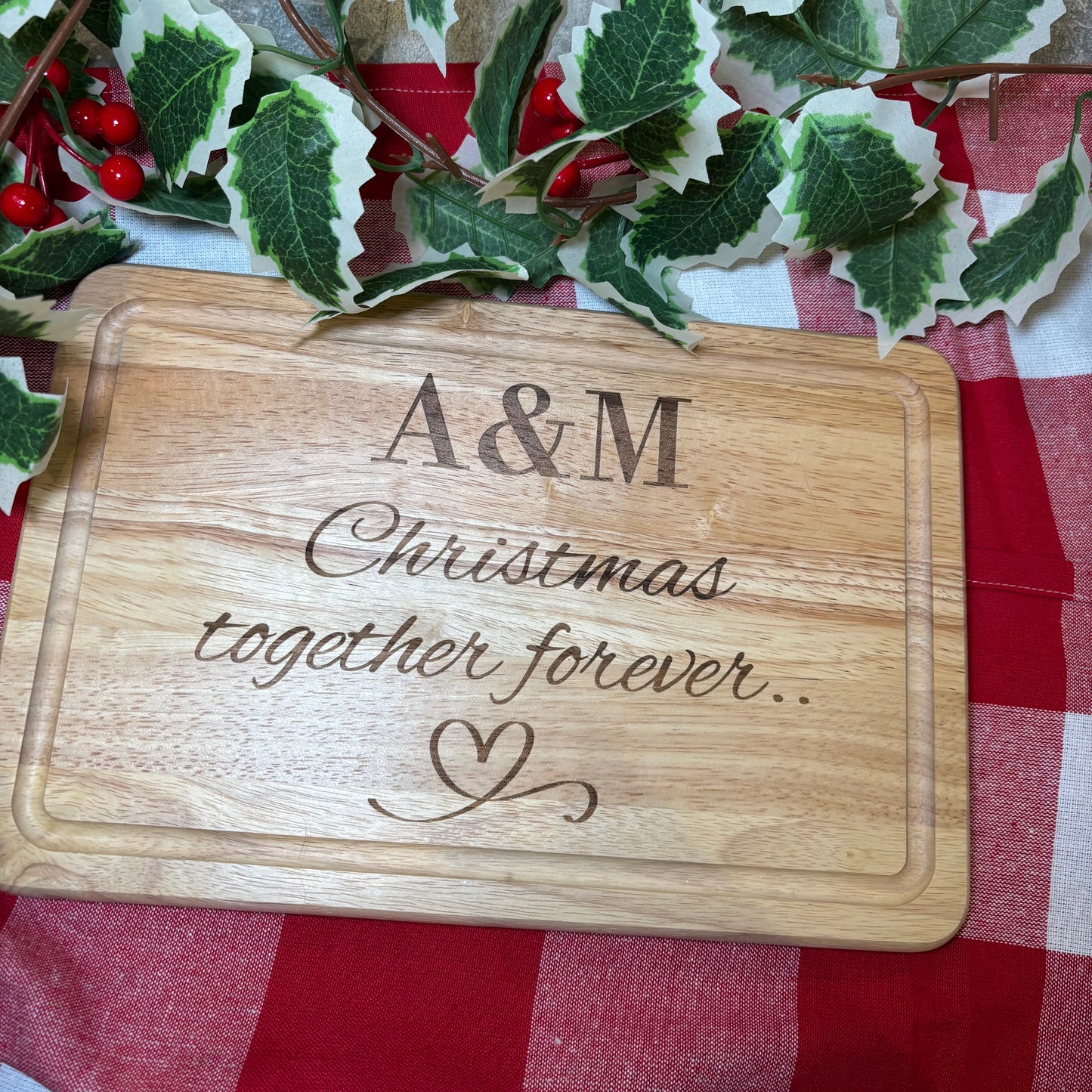 Customised chopping board with initials and text 💕 anniversary Xmas housewarming