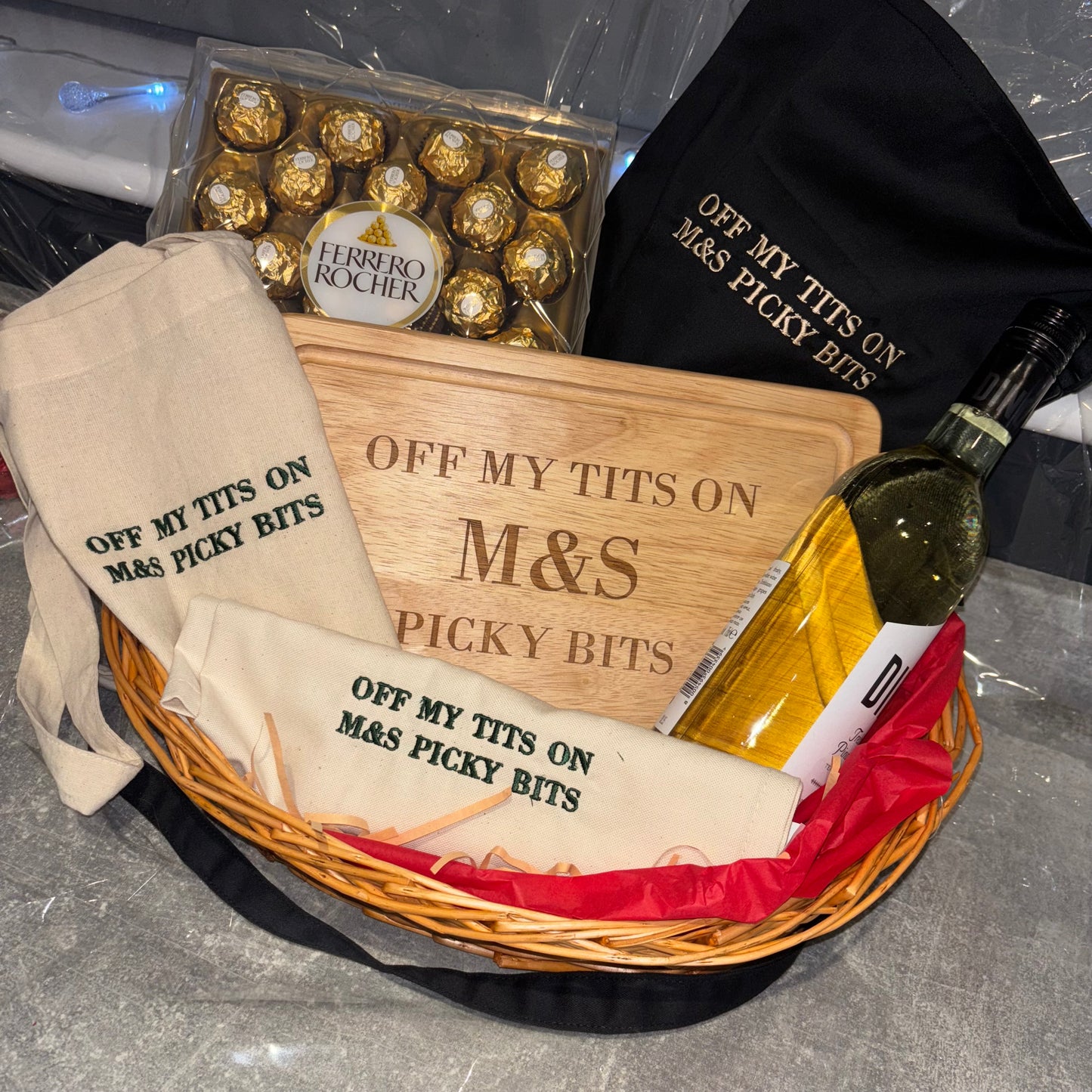 Personalised Kitchen Gift Hamper - Engraved Board + Embroidered Apron, Tea Towel & Tote Bag 💕