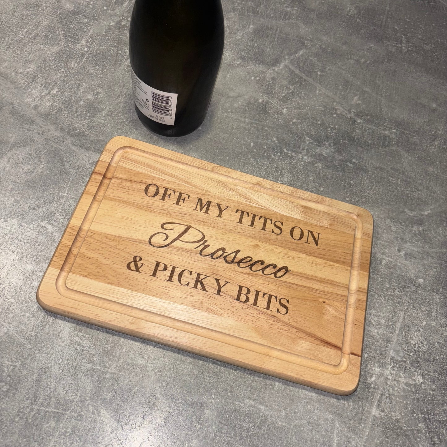 Off my tits on Prosecco (or champagne, vodka ect)  & picky bits serving board 🥂 🧀