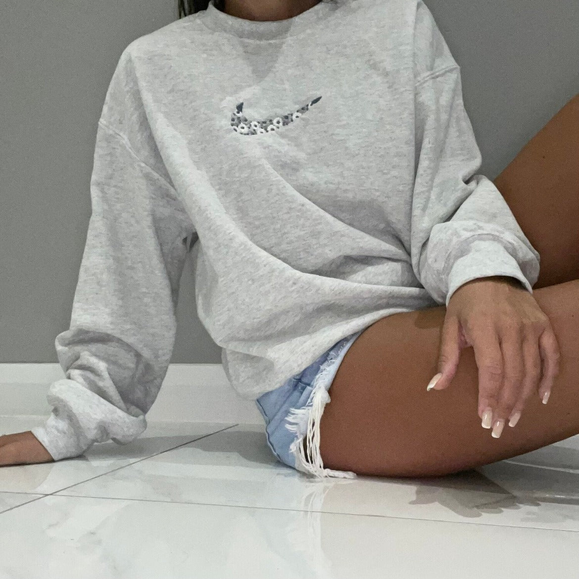 Flower Swooshh Sweatshirt / Hoodie